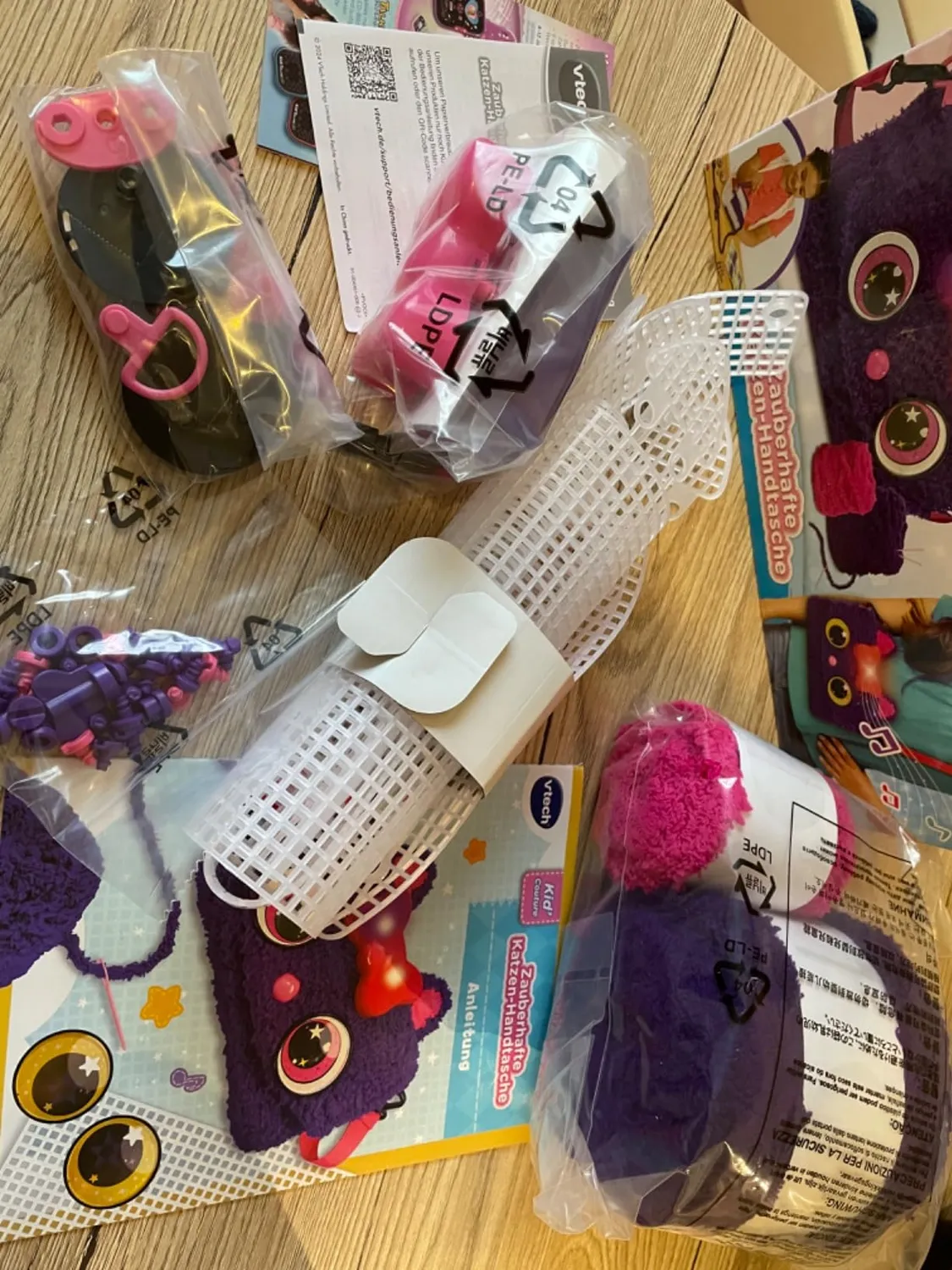 VTech Kid'Couture Einhorn-Handtasche DIY-Stickset mit Licht