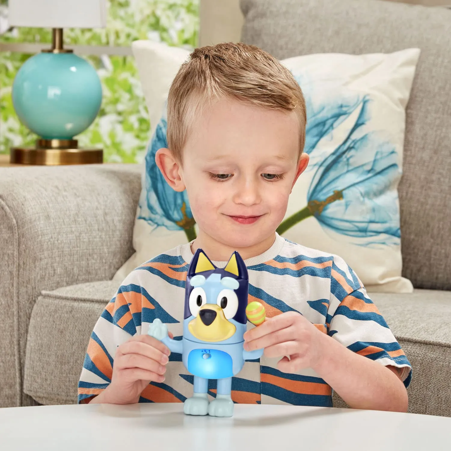 VTech Shake It Bluey Tanzfigur interaktiv mit Licht 3-6 Jahre