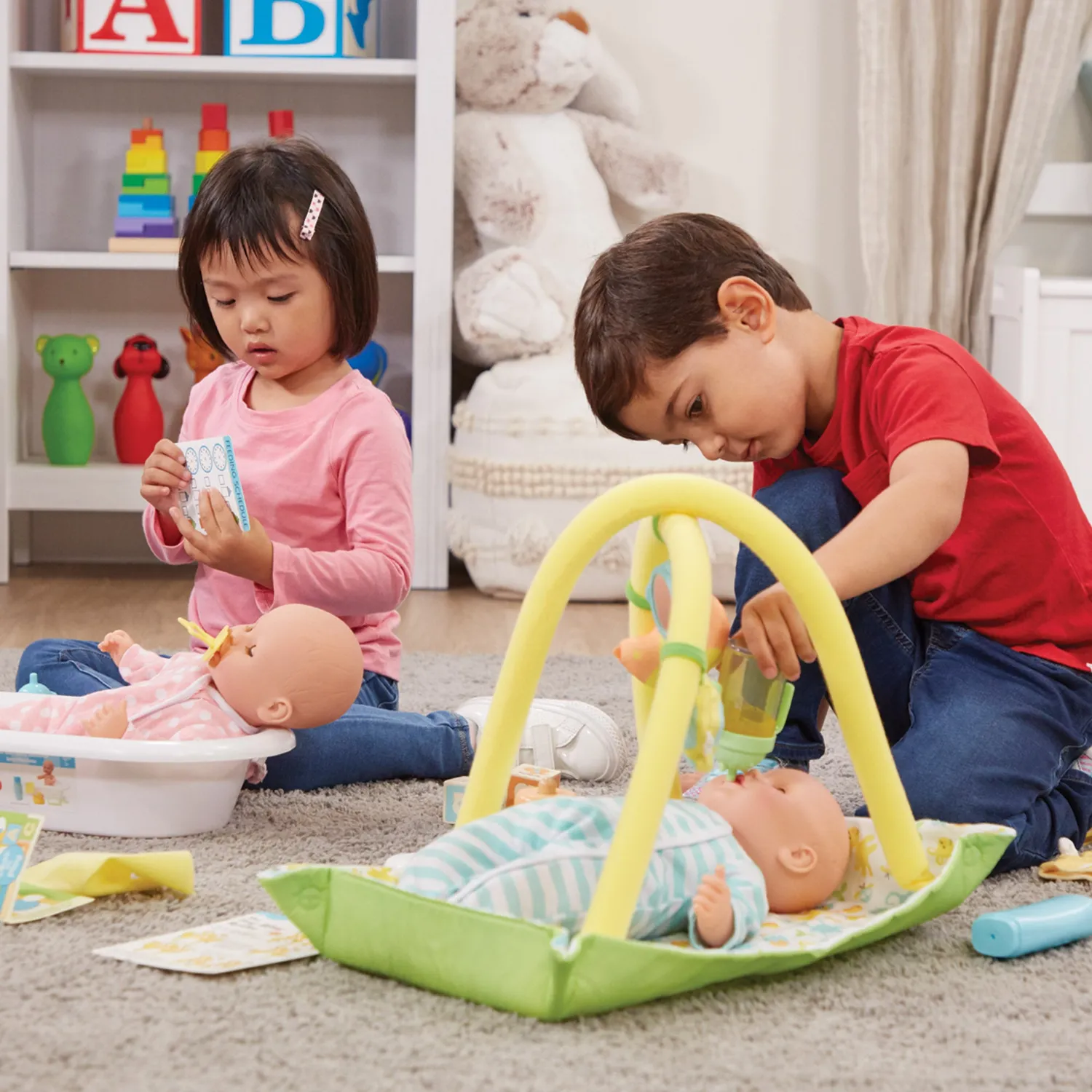 Melissa & Doug Mine to Love Toy Time Puppenspielset 16-tlg ab 3 J