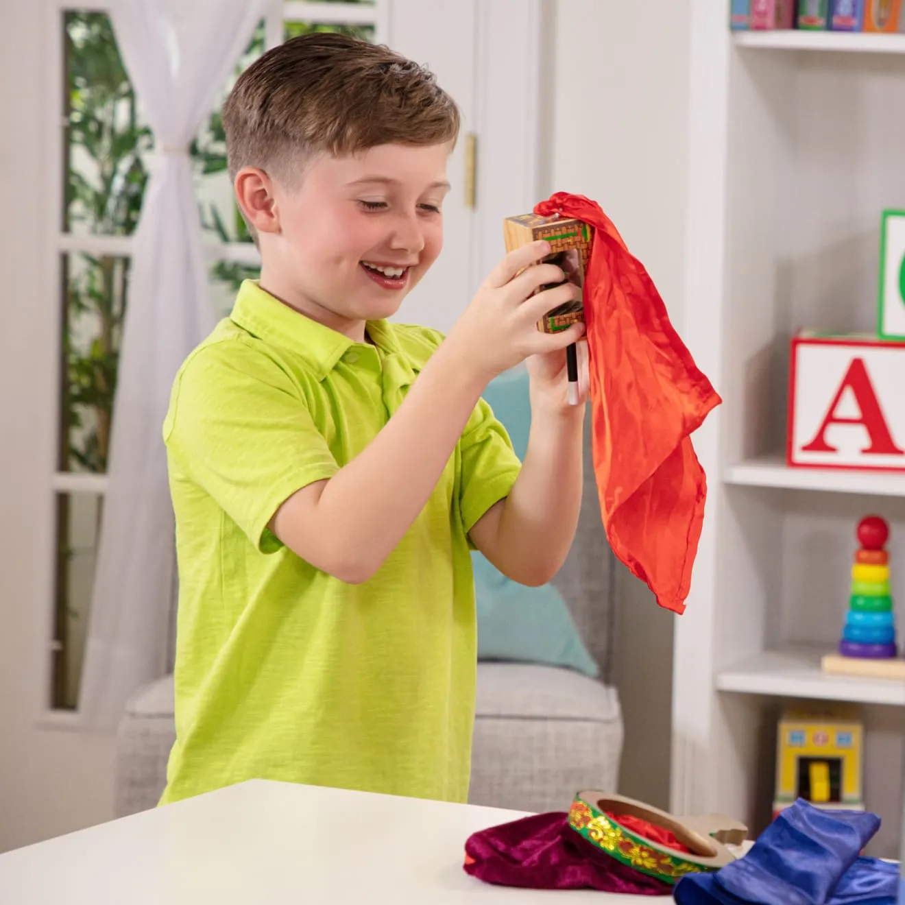 Melissa & Doug Deluxe Magic Zauberkasten 10 Tricks ab 6 Jahren
