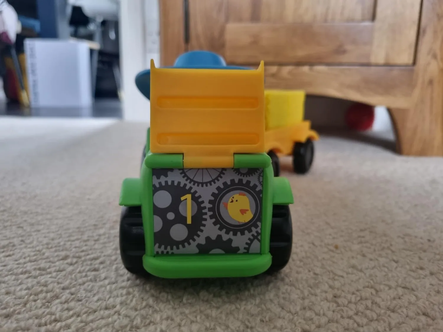 Learning Resources Peeksville Traktor Spielset 10-teilig Bauernhof