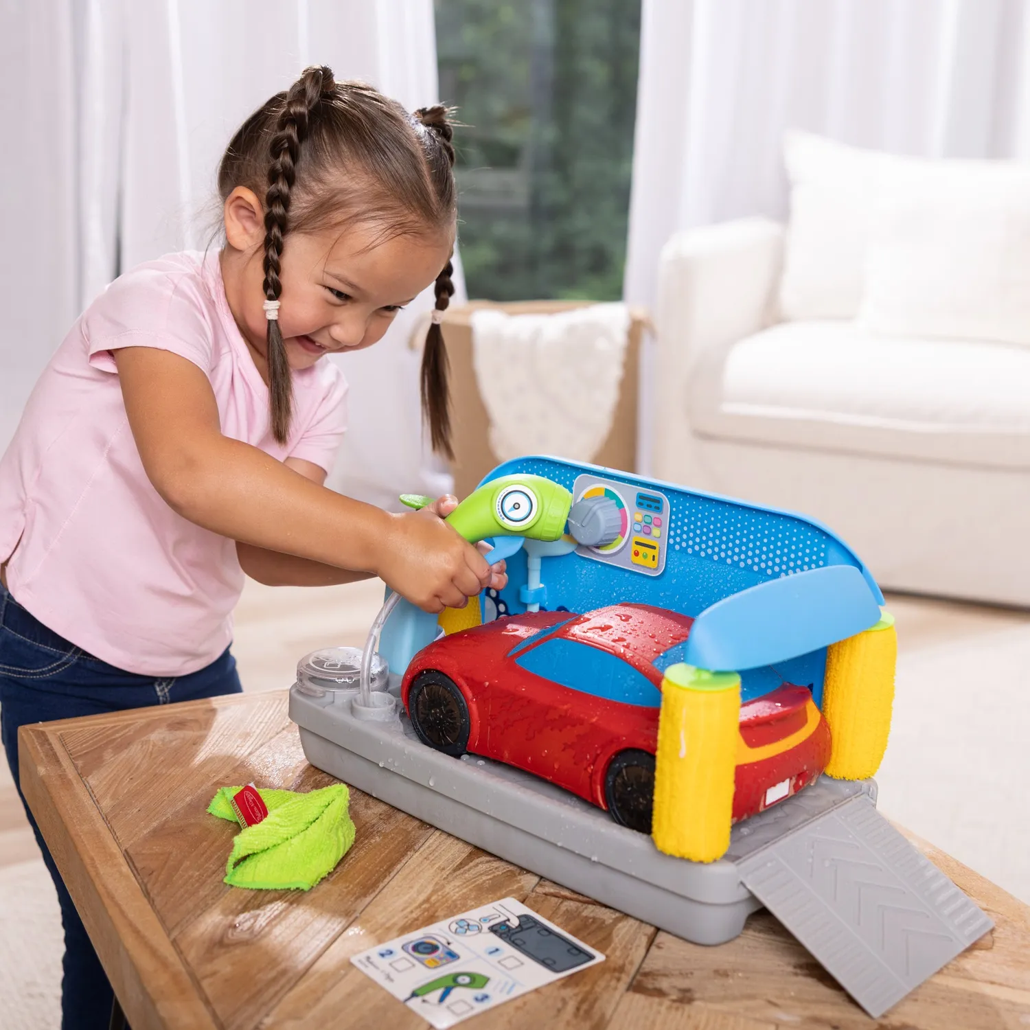 Melissa & Doug Spray & Shine Autowaschanlage Spielset Auto