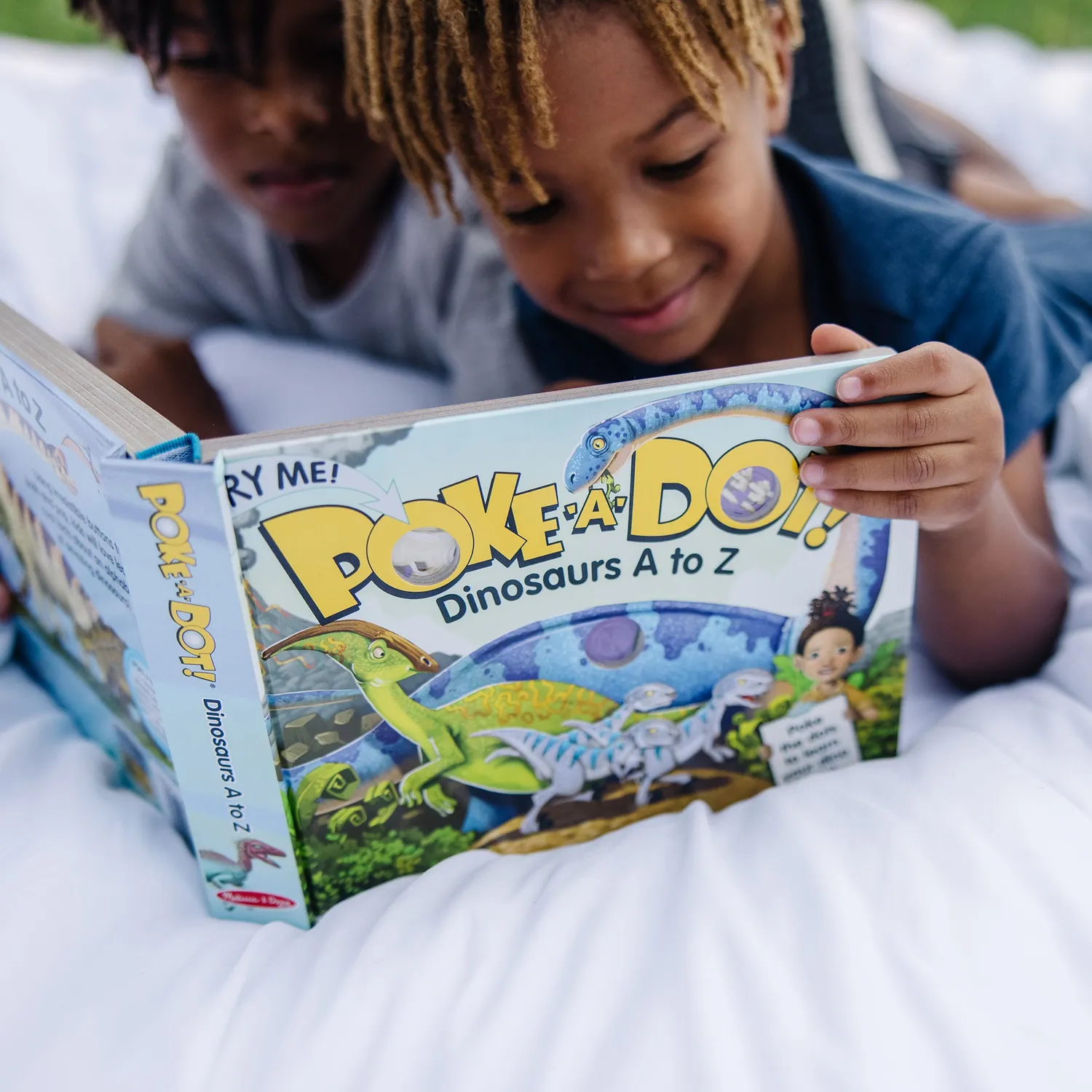 Melissa & Doug Poke-a-Dot Dinosaurs Buch Dinos A-Z