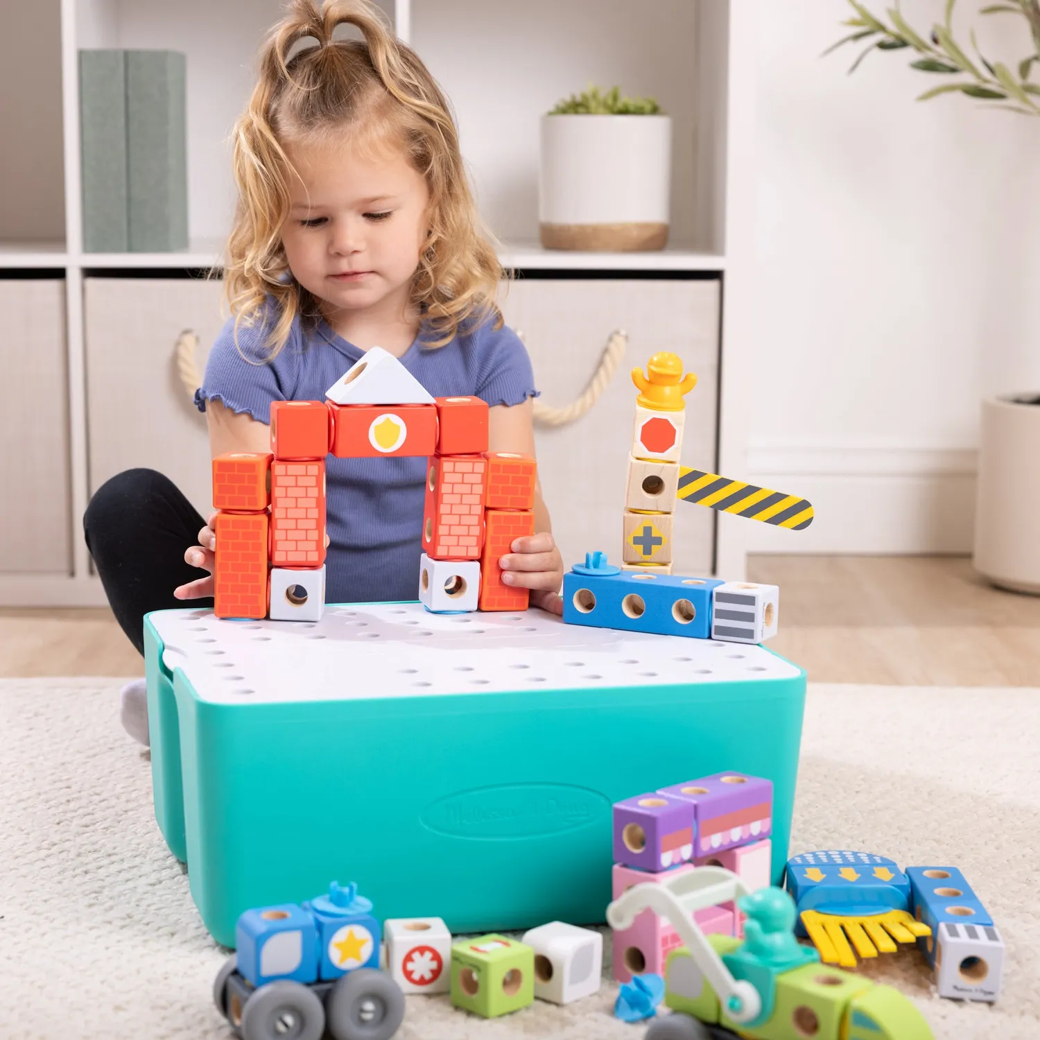 Melissa & Doug Blockables City Deluxe Bausteine Holz 131-tlg