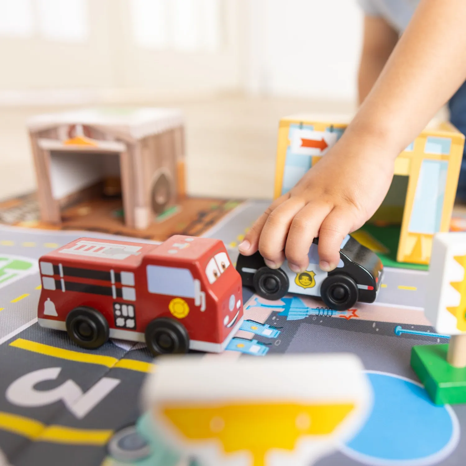 Melissa & Doug Radiator Springs Nest & Stack Spielset
