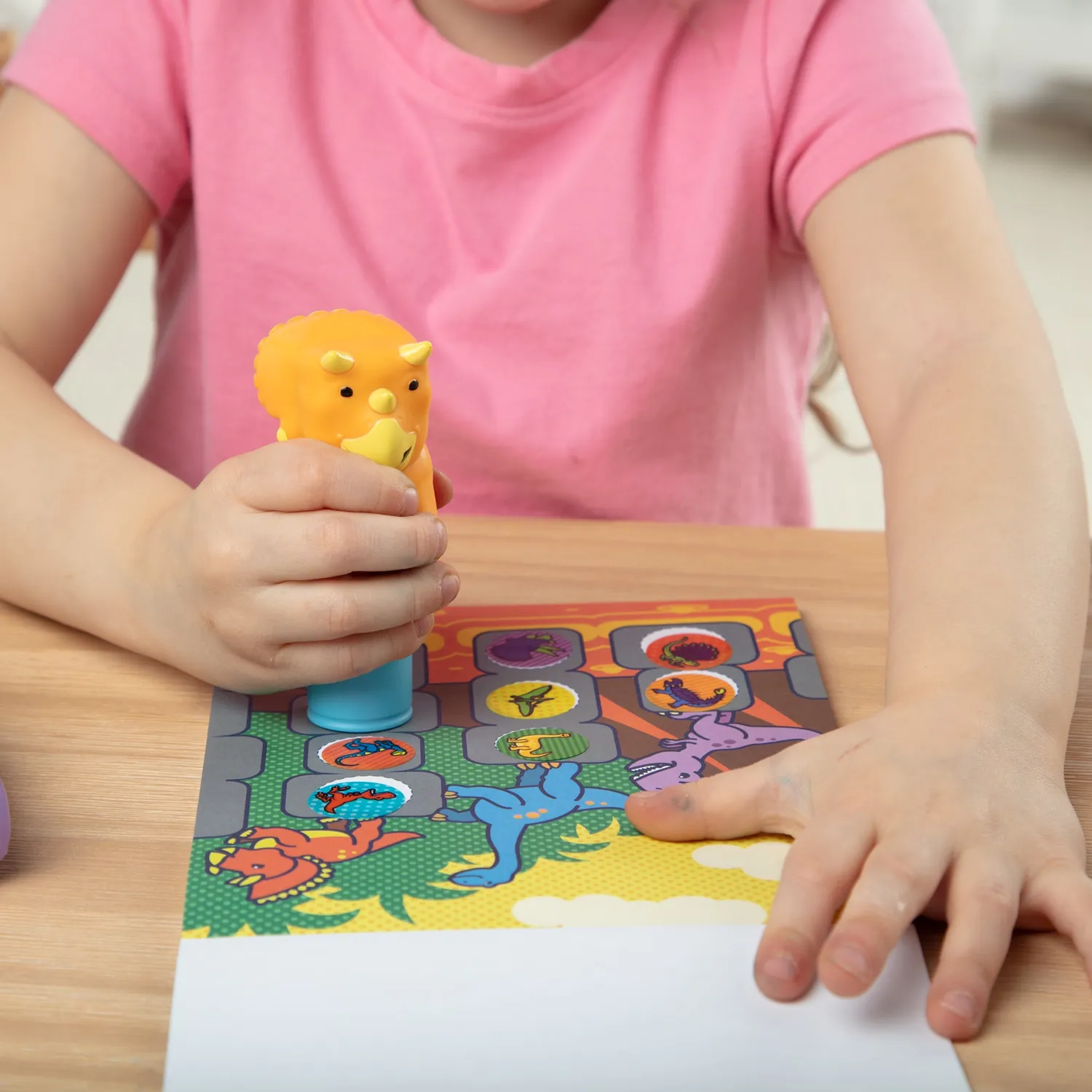 Melissa & Doug Sticker WOW Dinosaurier Stickerbuch 2er-Set 900 Sticker