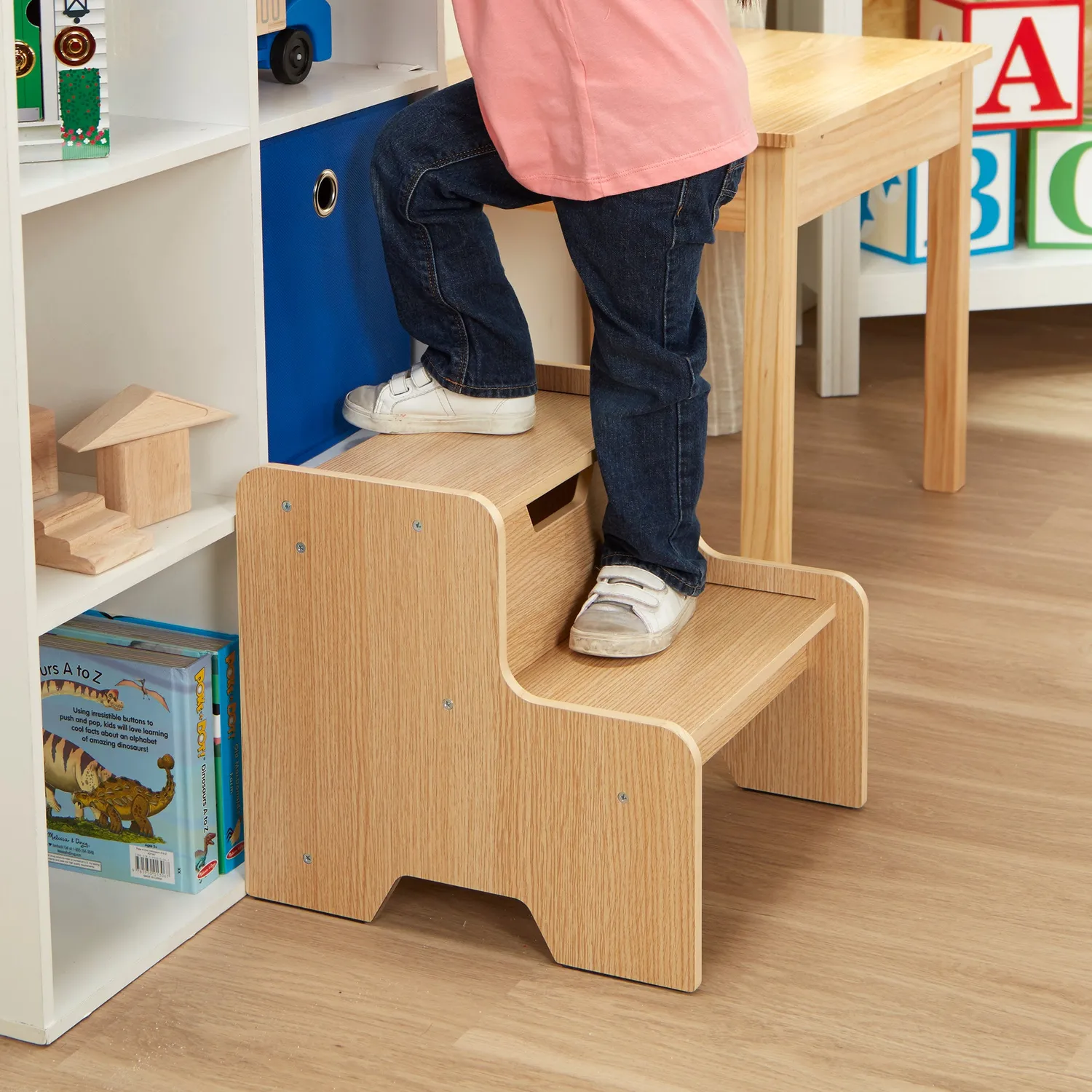Melissa & Doug Tritthocker Holz natur 2-stufig