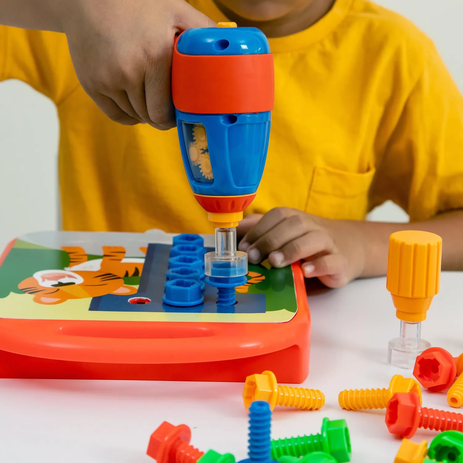 Learning Resources Design & Drill ABC & 123 Schraubspiel