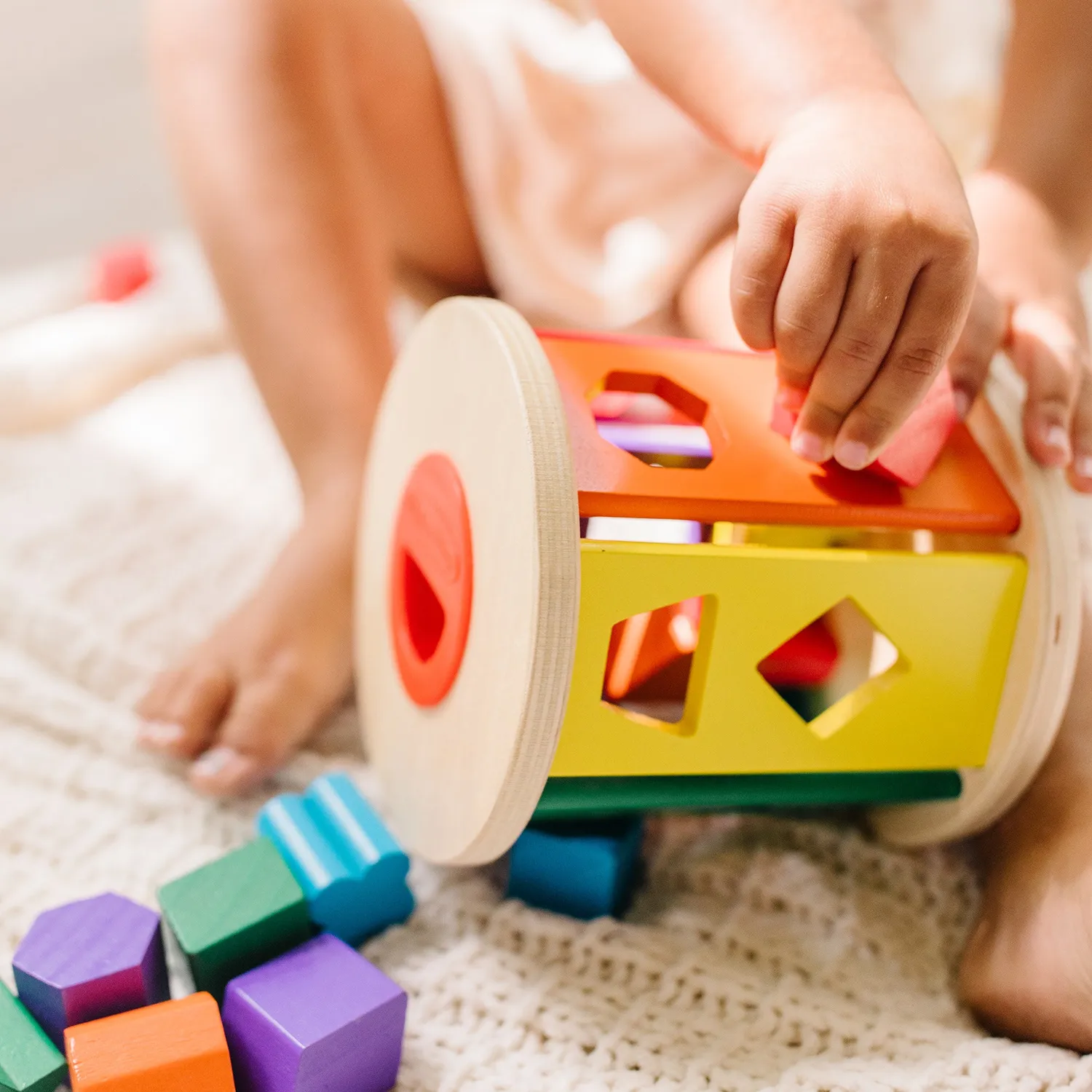 Melissa & Doug Match and Roll Steckspiel Formen Holz
