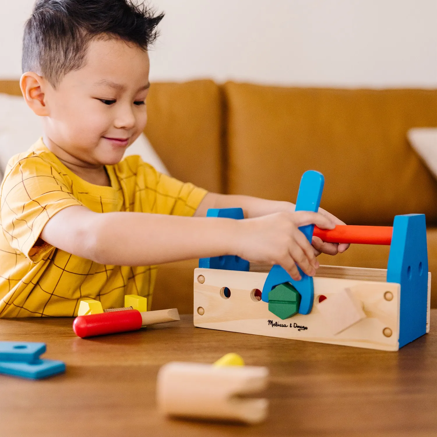 Melissa & Doug Wooden Take-Along Werkzeugkoffer 24-teilig