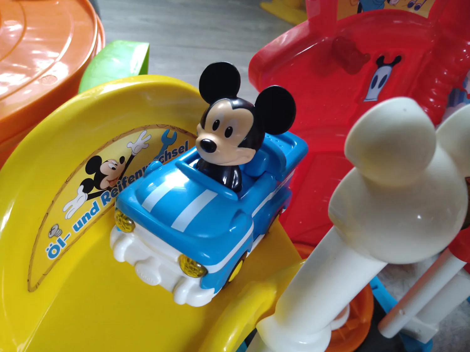 VTech Tut Tut Baby Flitzer Mickys Autowerkstatt Spielset