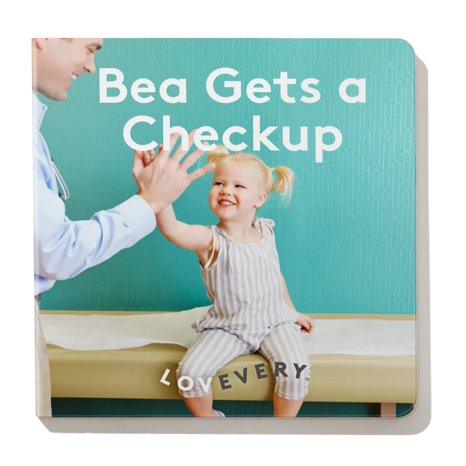 Lovevery Bea Gets a Checkup Pappbuch Englisch