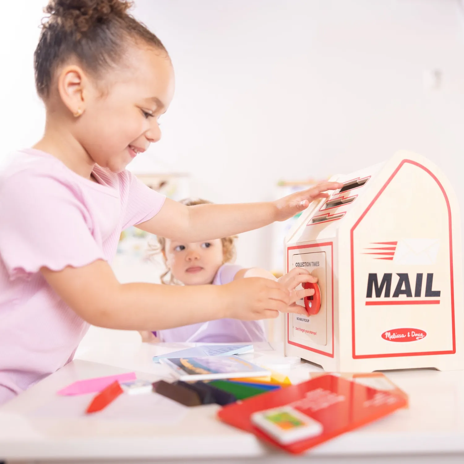 Melissa & Doug Stamp and Sort Mailbox Briefkasten Holz Set