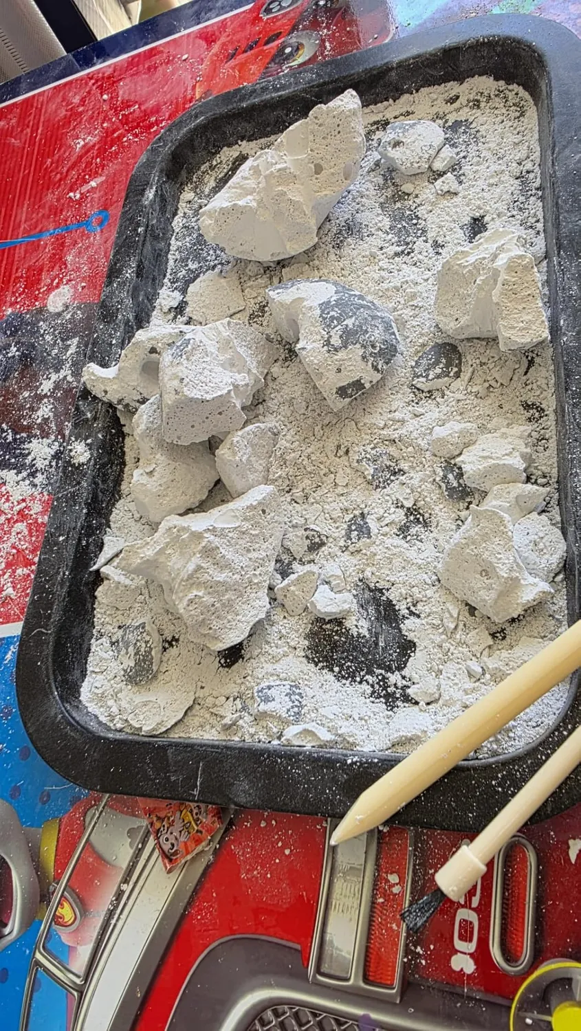 Buki France Dig a Planet Mond Ausgrabungsset 6 Steine ab 8 J.