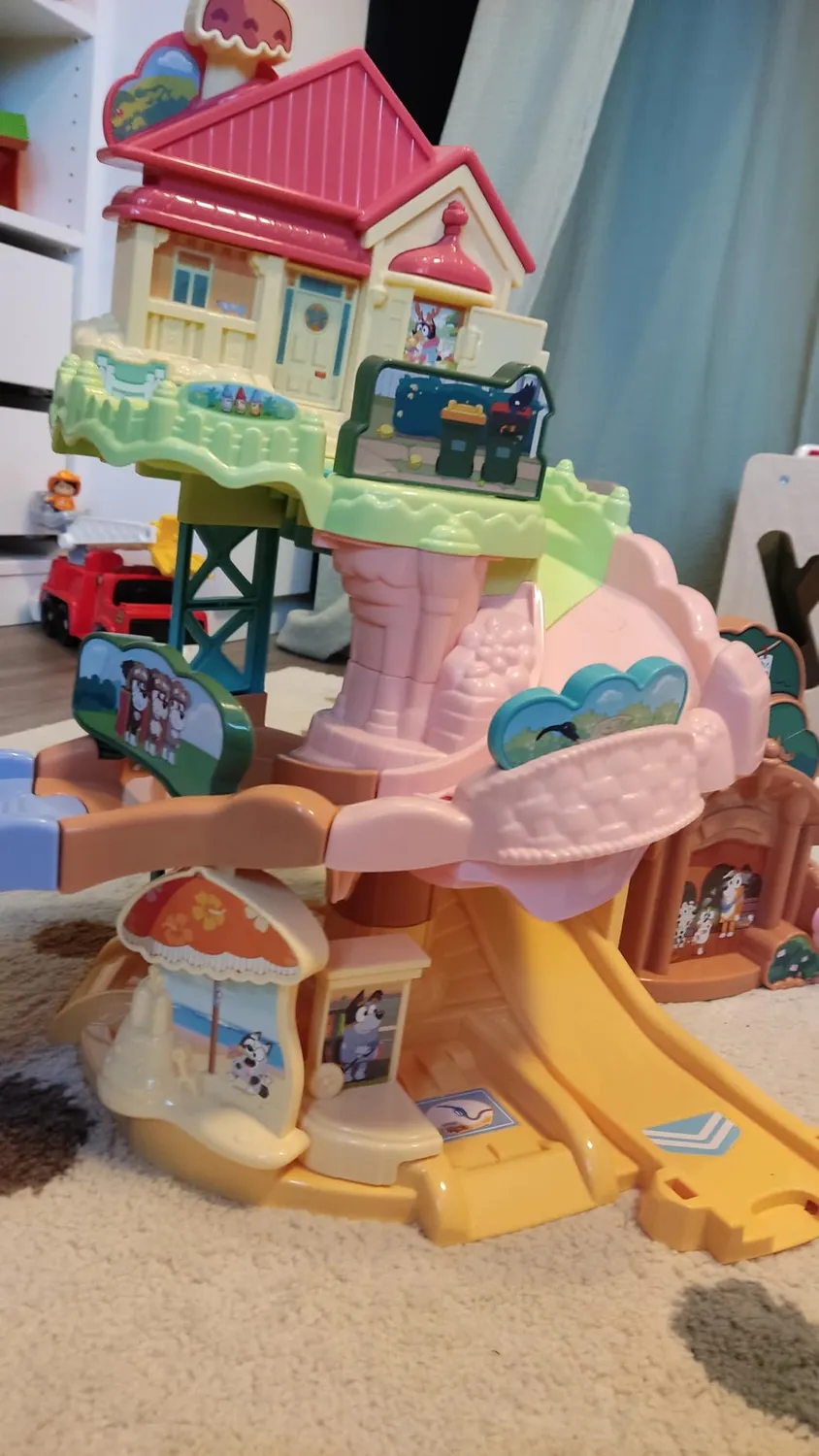 VTech Tut Tut Baby Flitzer Blueys Familienhaus Spielset