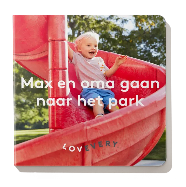 Lovevery Max en Oma Pappbilderbuch Niederländisch Park