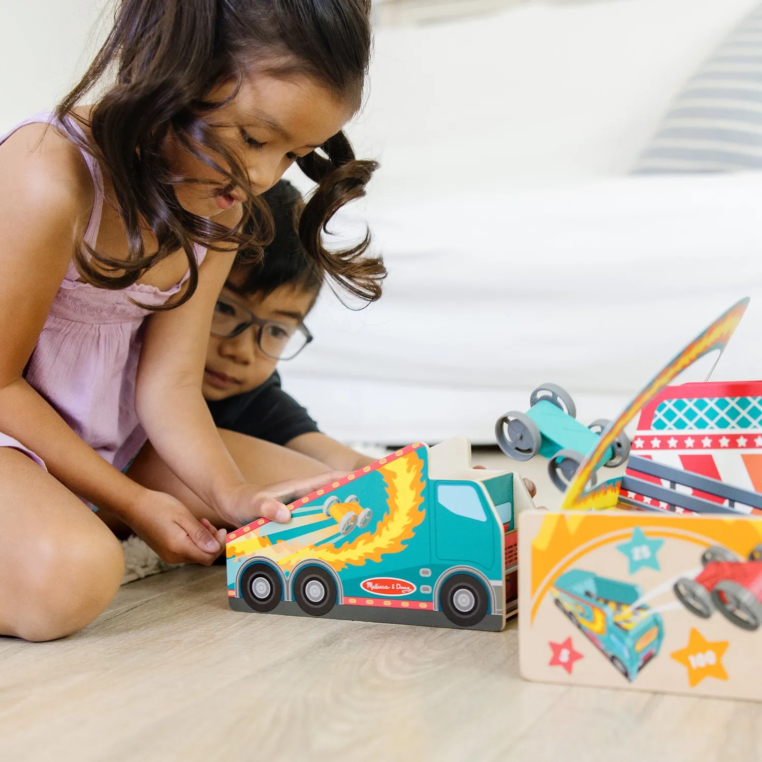 Melissa & Doug Fun at the Fair Stunt Cars Rennbahn Holz