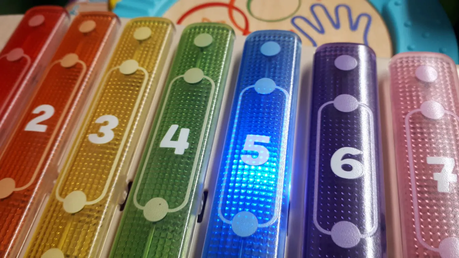 VTech Holz-Xylofon Tamburin Musikspielzeug 8 Klangstäbe