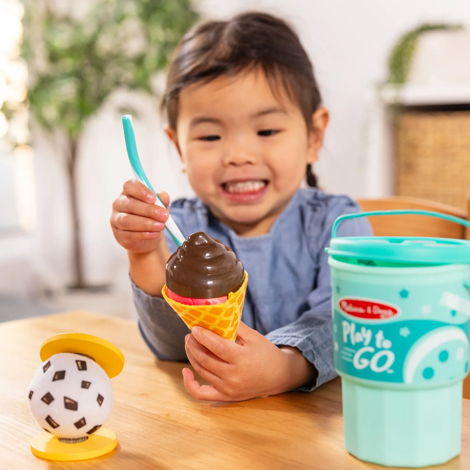 Melissa & Doug Play to Go Eis Spielset Becher 11-tlg tragbar