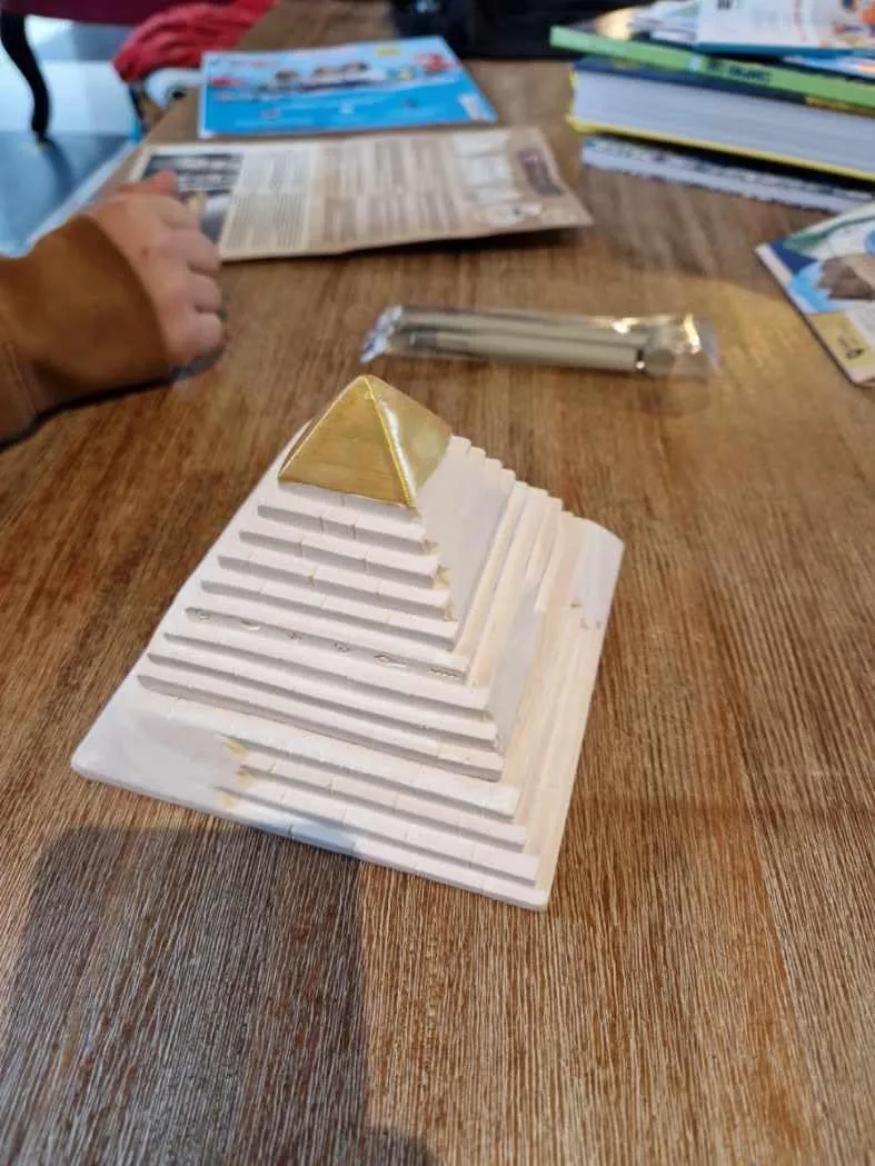 Buki 444 Geheimnis der Pyramide Experimentierset mit Schätzen